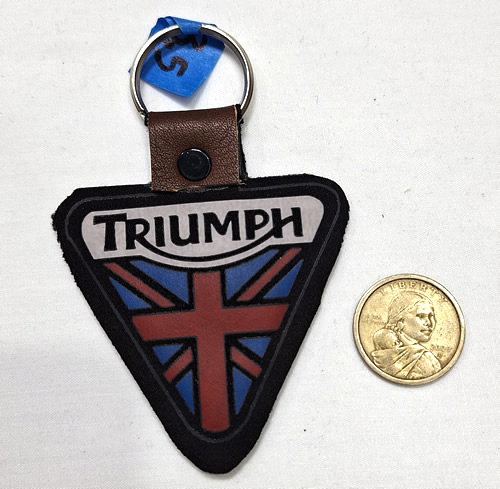 Llavero Triumph Textil promocional